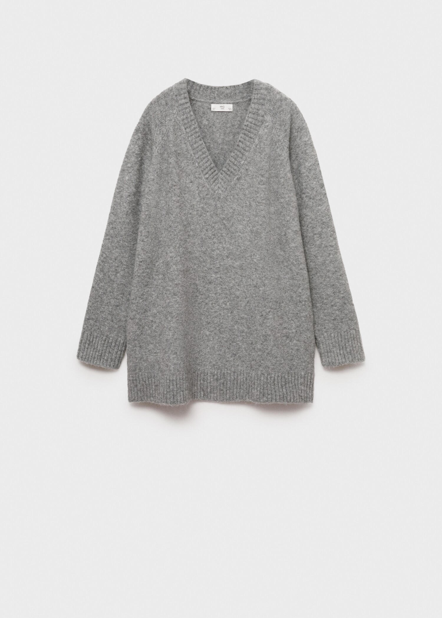 V-neck plain knitted sweater - Article without model