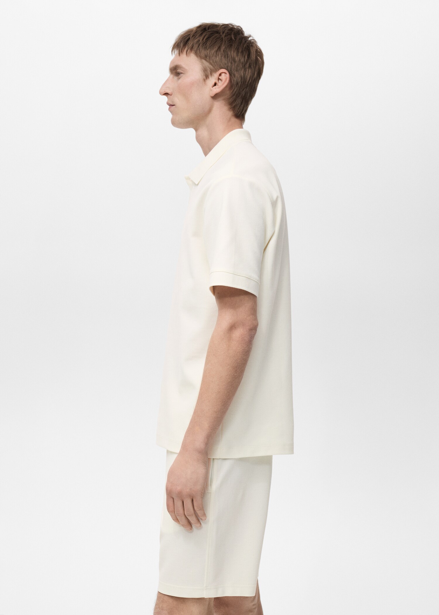 Structured knitted polo shirt - Details of the article 2