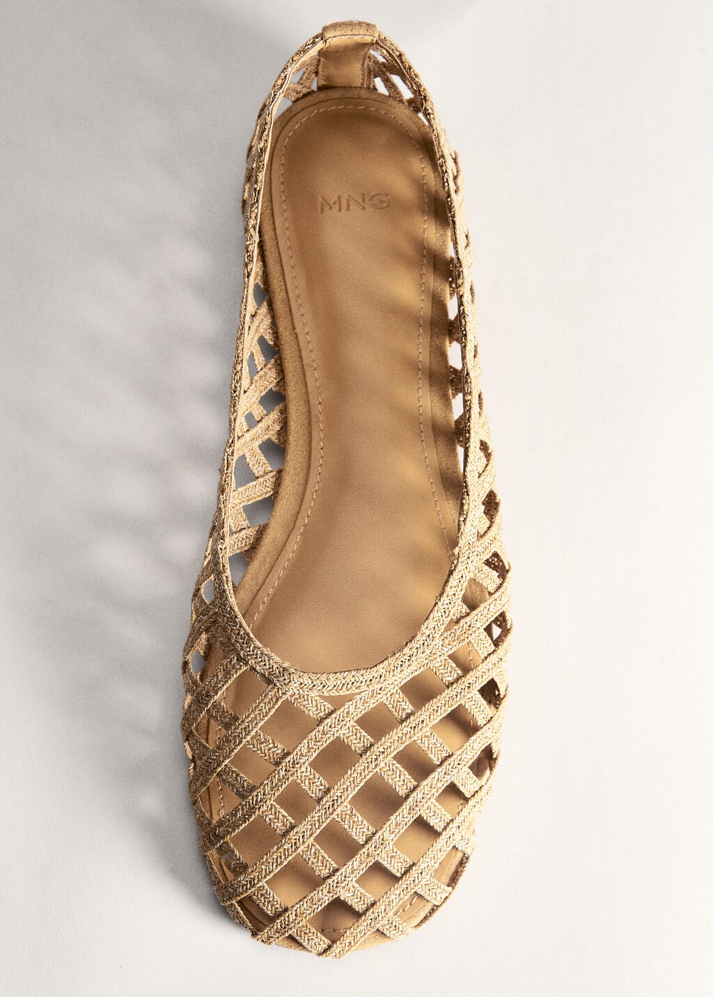 Natural fiber ballet flats