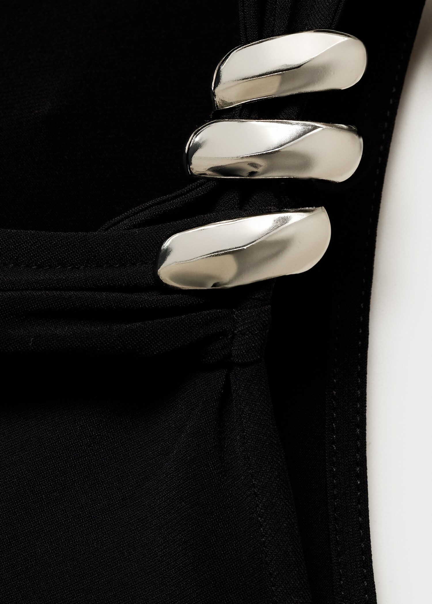 Asymmetrisches Top mit Metallic-Applikation - Detail des Artikels 0