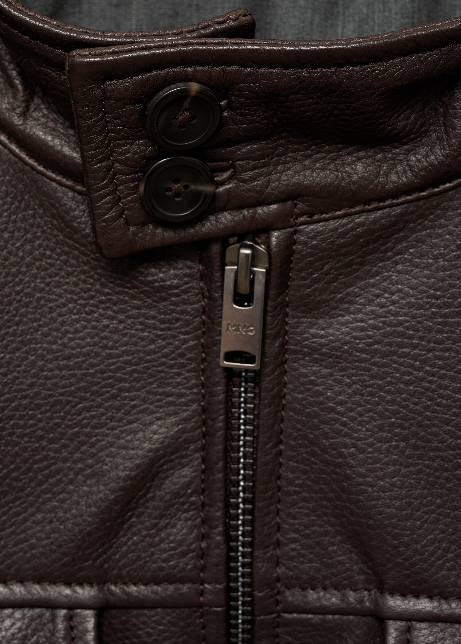Cazadora biker piel bolsillos - Detalle del artículo 8