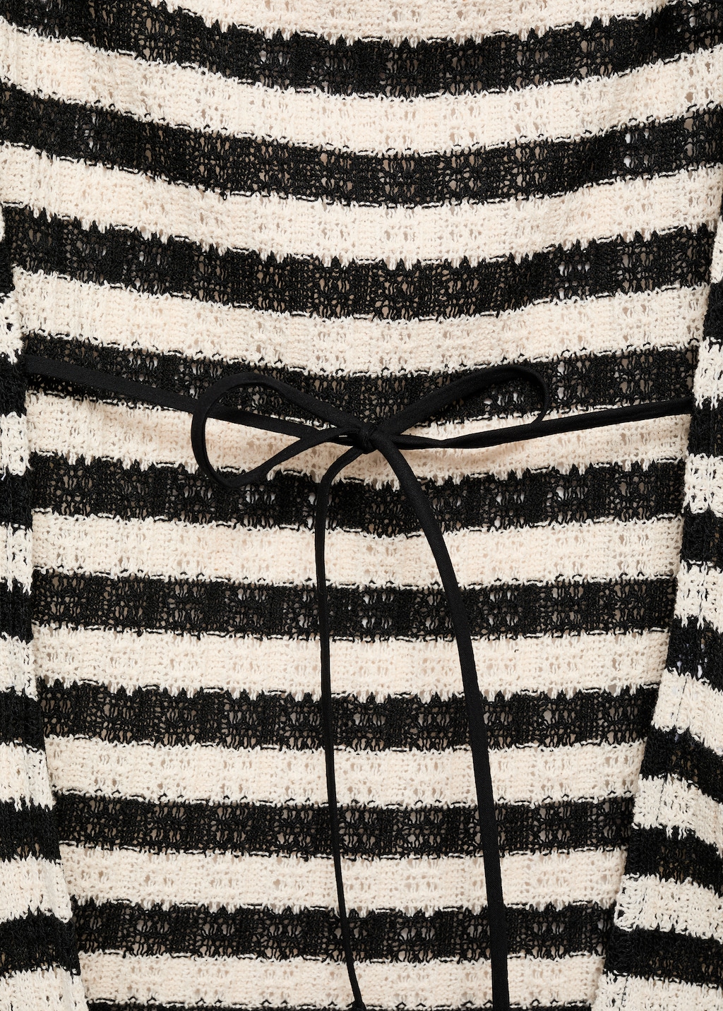 Striped knitted fitted top