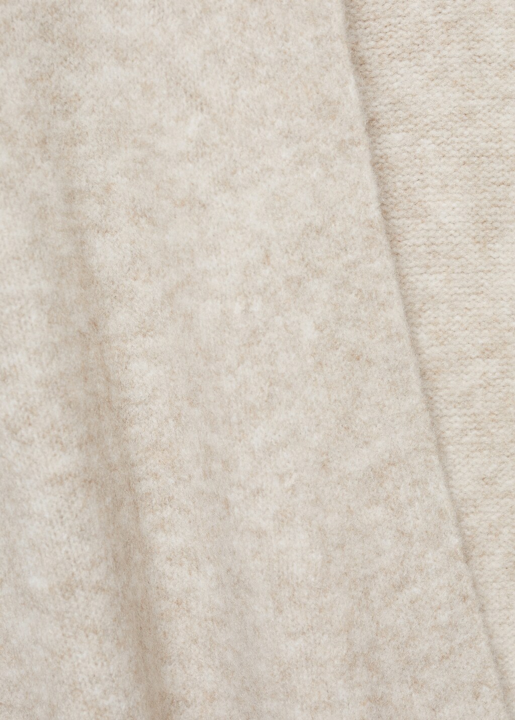 Long knitted cardigan