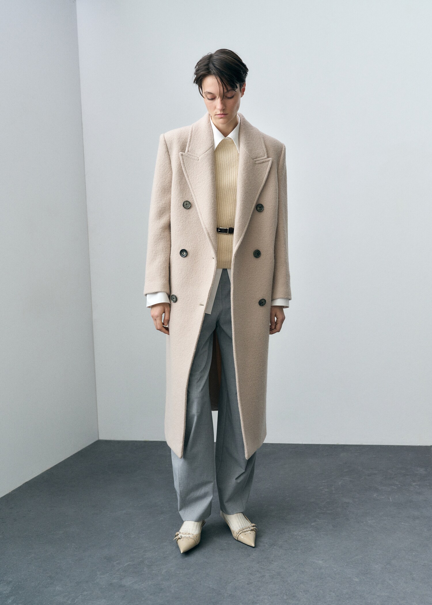 Structured virgin wool coat - General plane