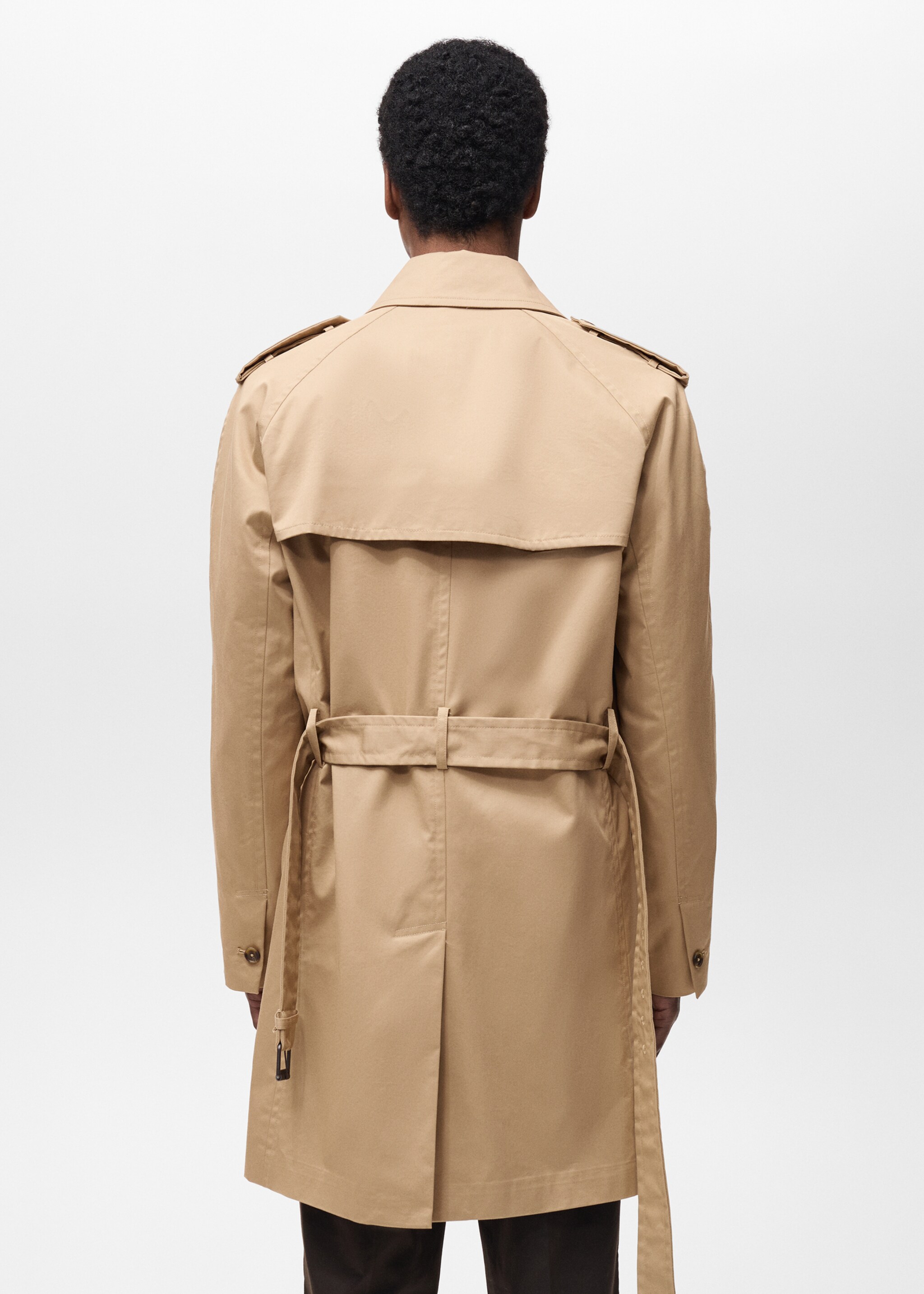Waterafstotende trenchcoat met ceintuur - Achterkant van het artikel