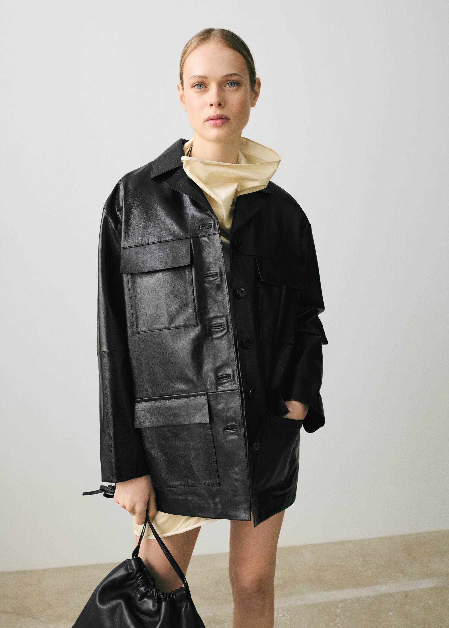 Oversized-Lederjacke mit Taschen - Allgemeine Ansicht