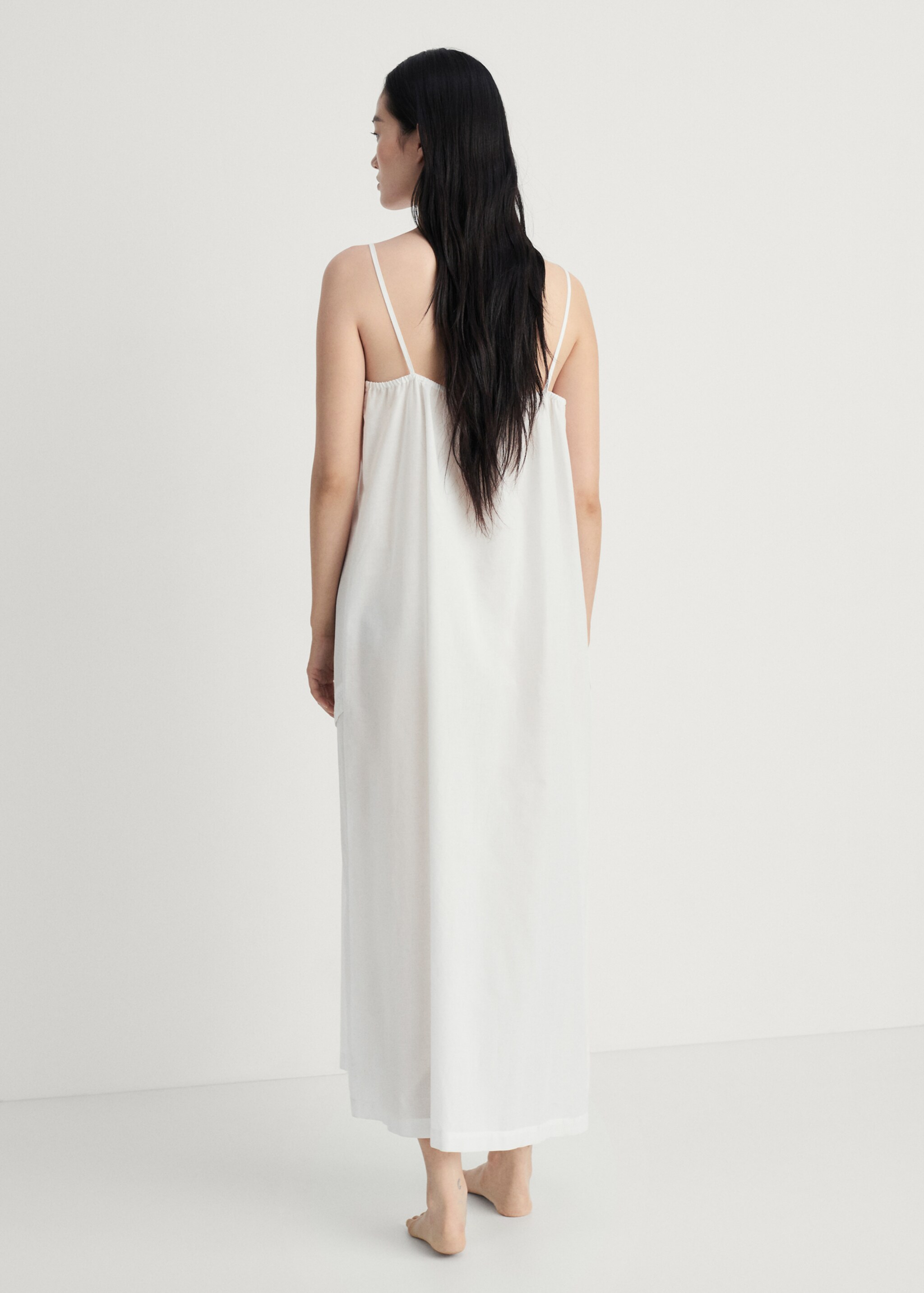 Cotton spaghetti-strap nightgown - Reverse of the article