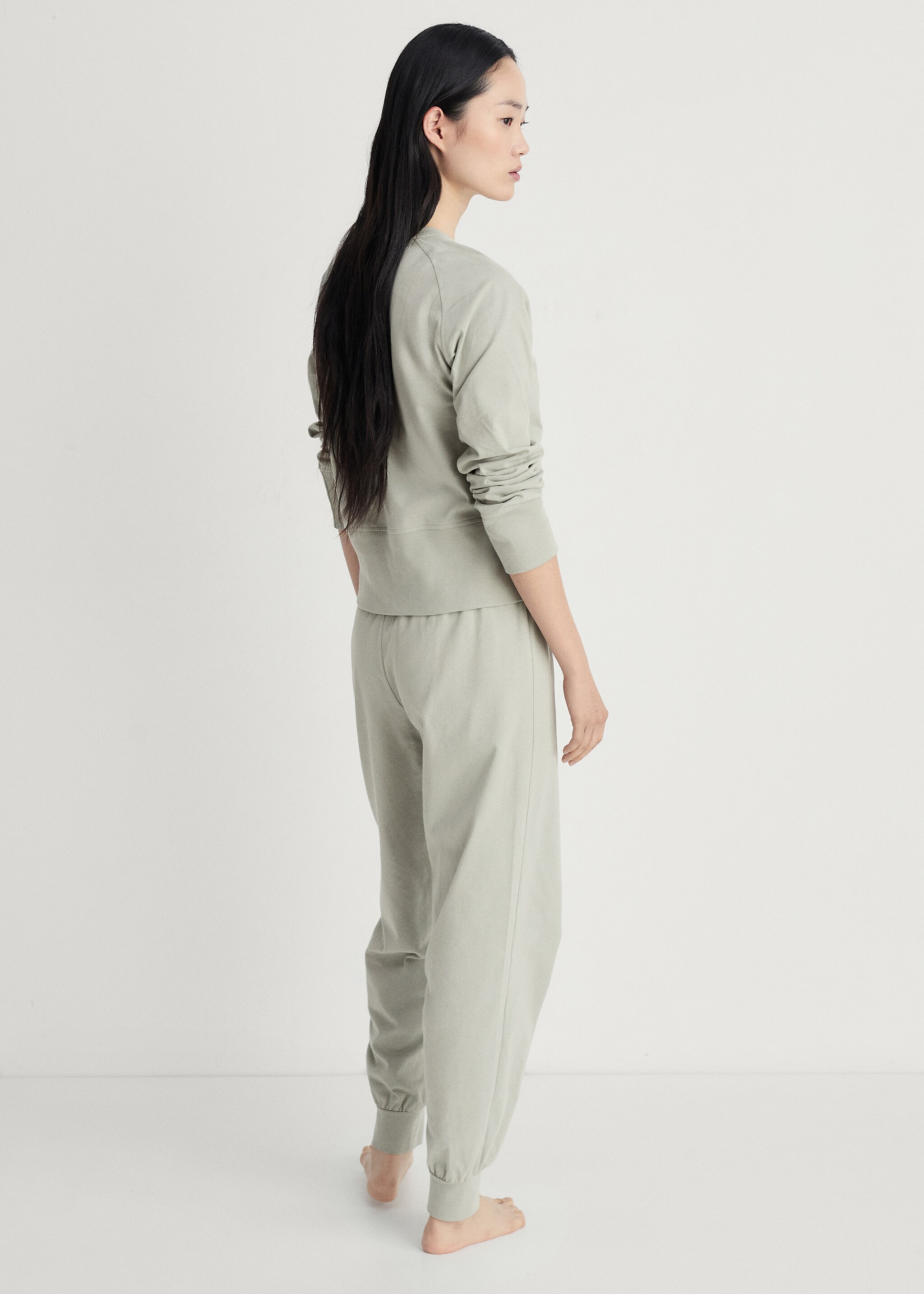 Cotton sweatshirt with soft finish - Reverse of the article