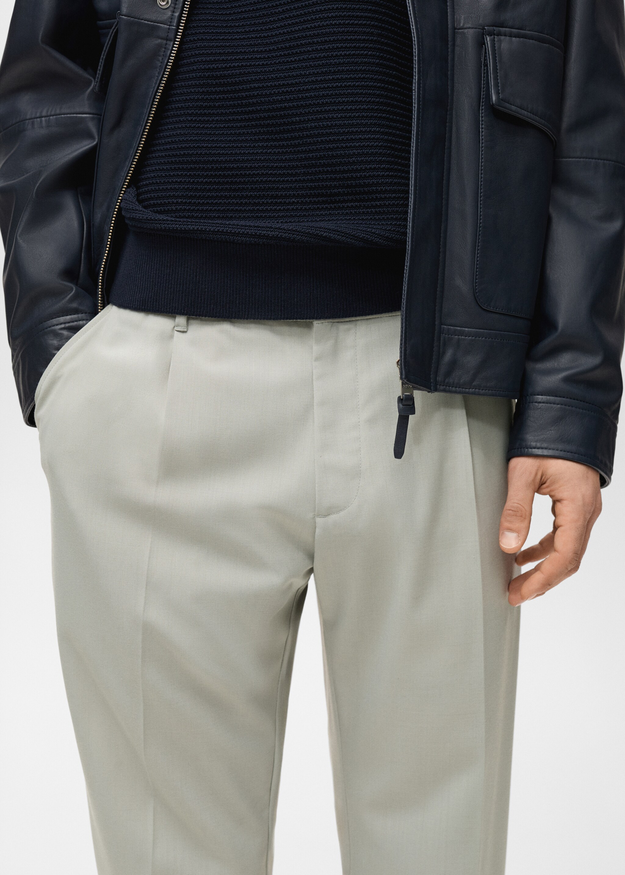 Pantalon laine froide slim-fit pinces - Détail de l'article 1