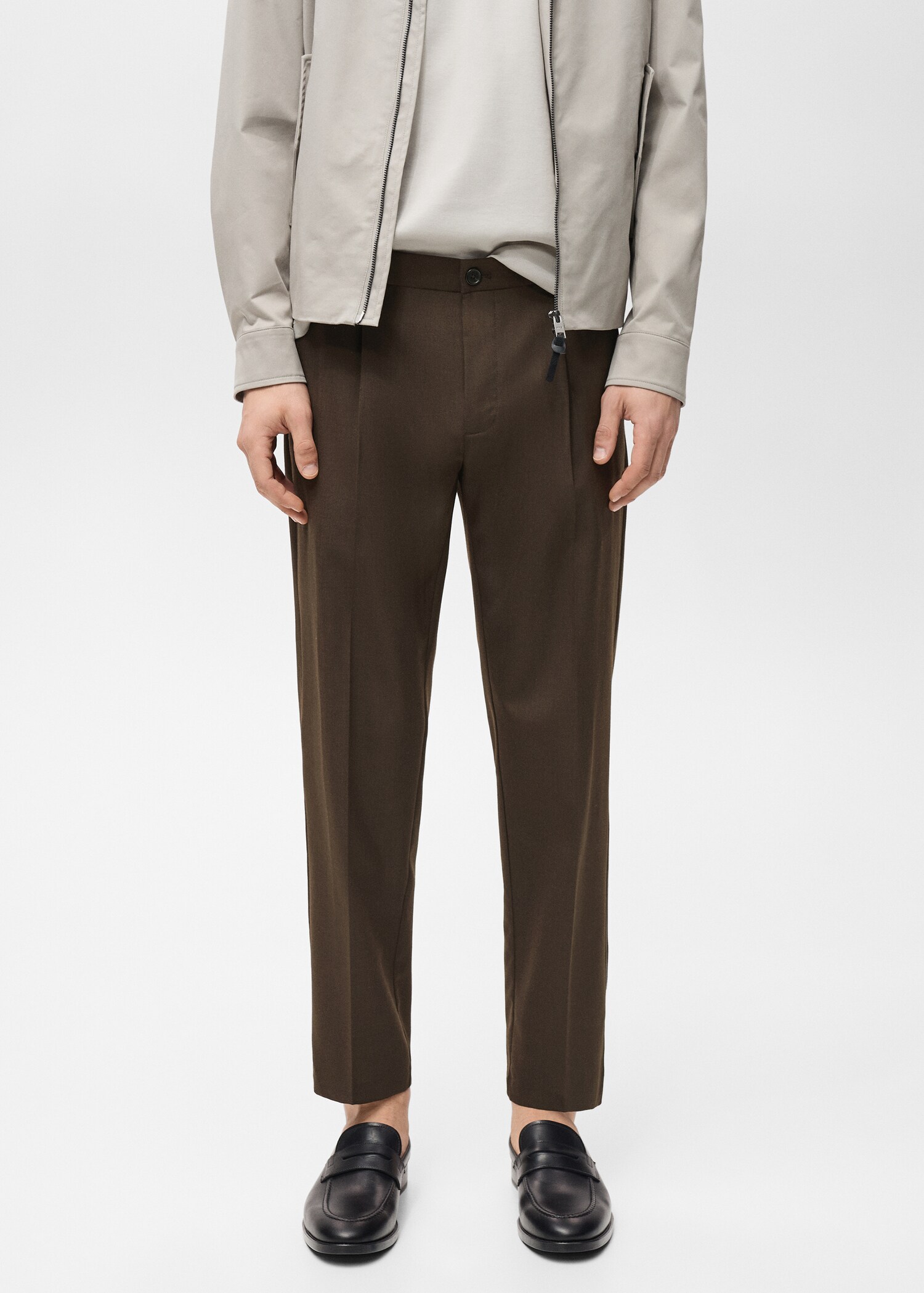Slim-fit pleated cool wool trousers - Medium plane