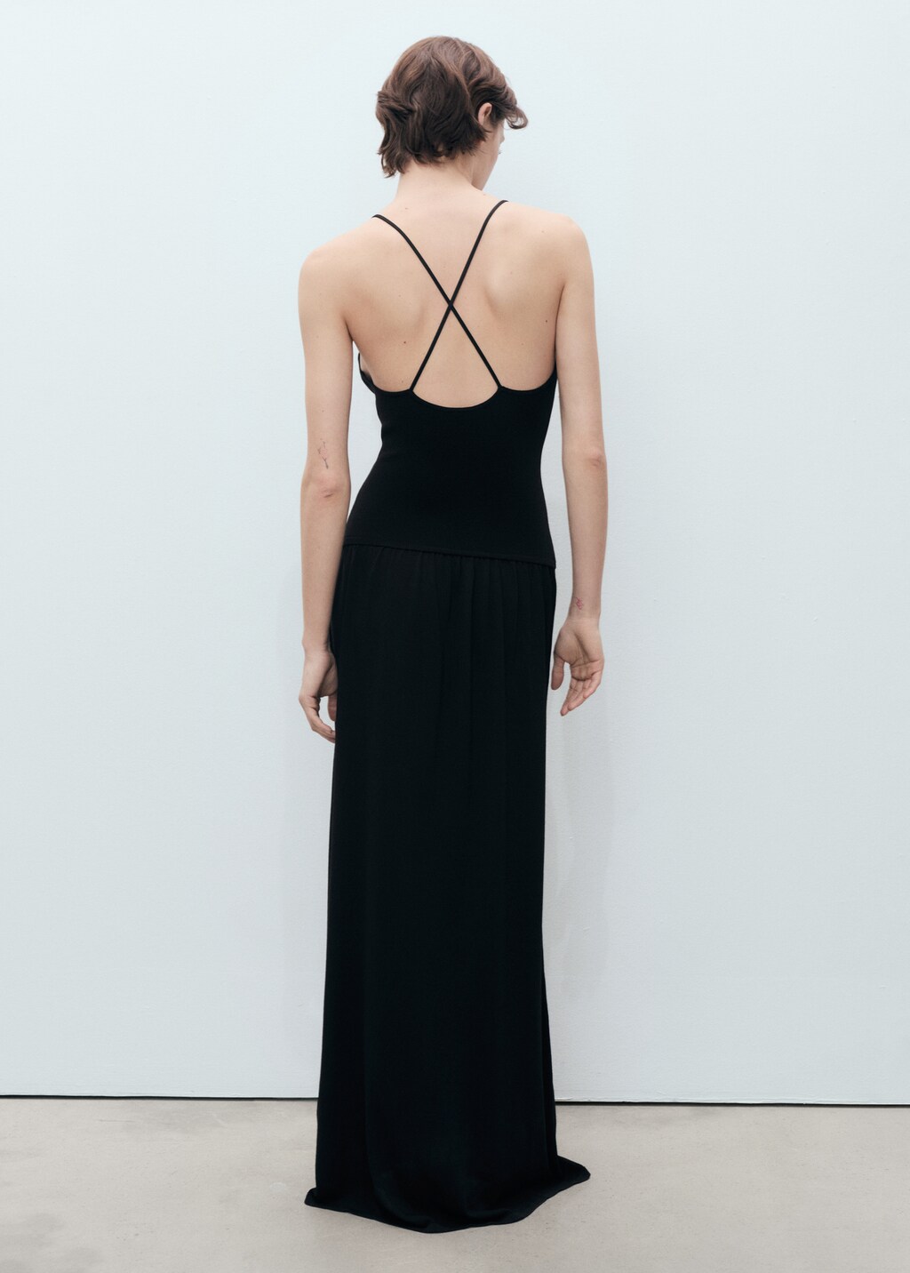 Cross-back knitted dress