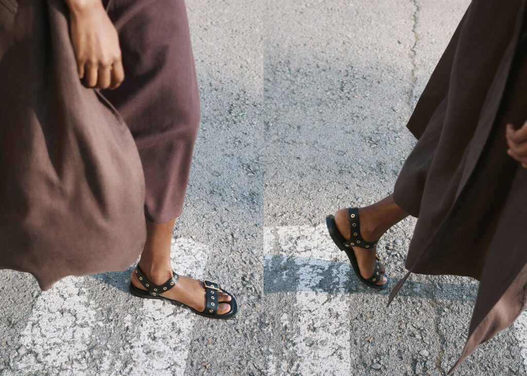 Strap sandals with buckles and eyelet details