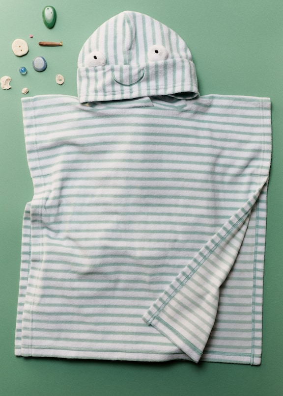 How to dress a baby in hot weather.