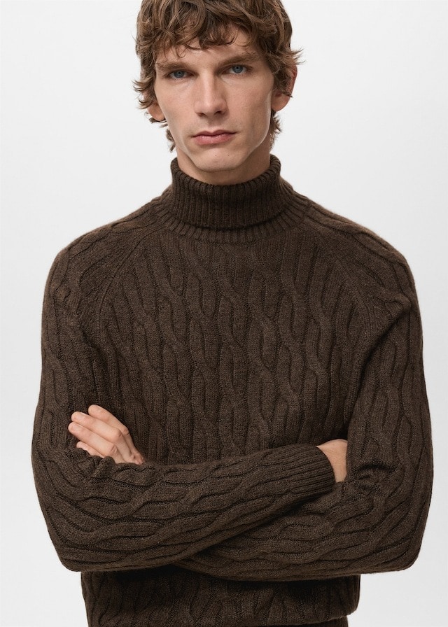 Men's sweaters Black Friday. Men's sweaters Black Friday.