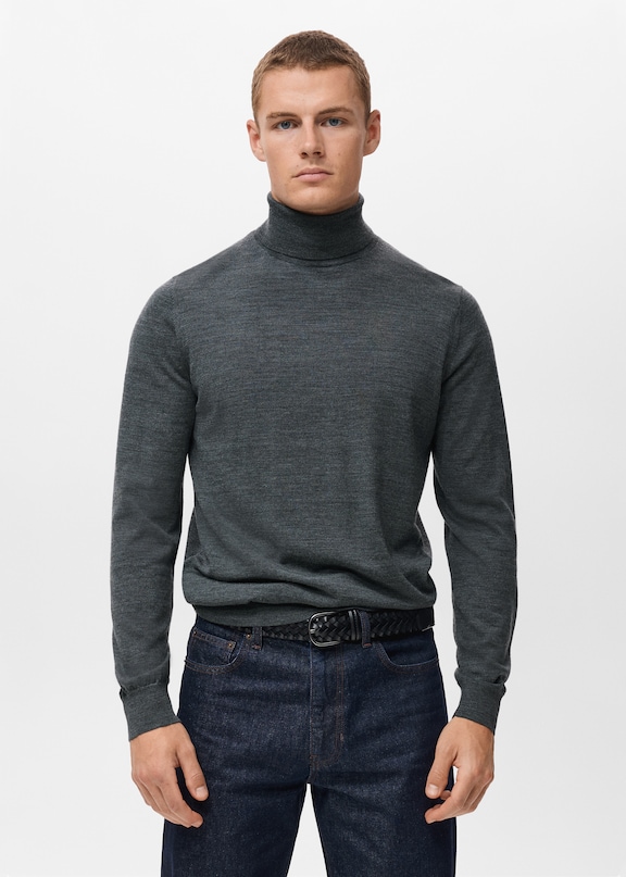 Outfit men's grey turtleneck jumper.