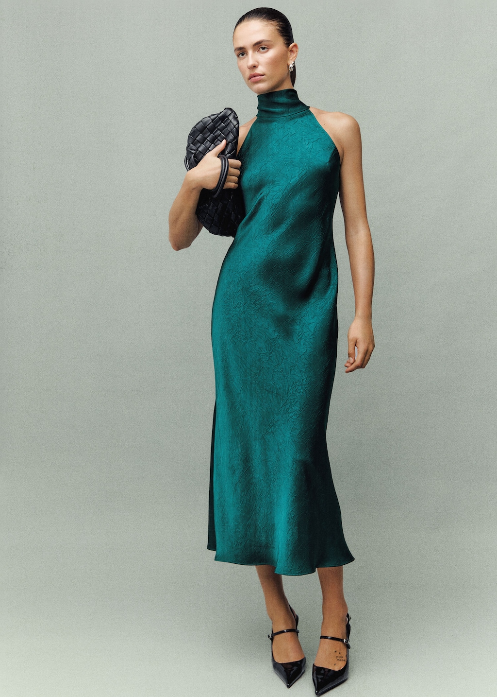 Style guide: the best guest dresses to wear for fall/winter 2025/2026 weddings | Discover by MANGO Style guide: the best guest dresses to wear for fall/winter 2025/2026 weddings | Discover by MANGO