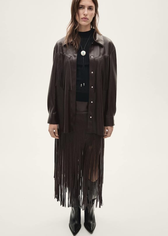 How to combine a chocolate brown skirt.