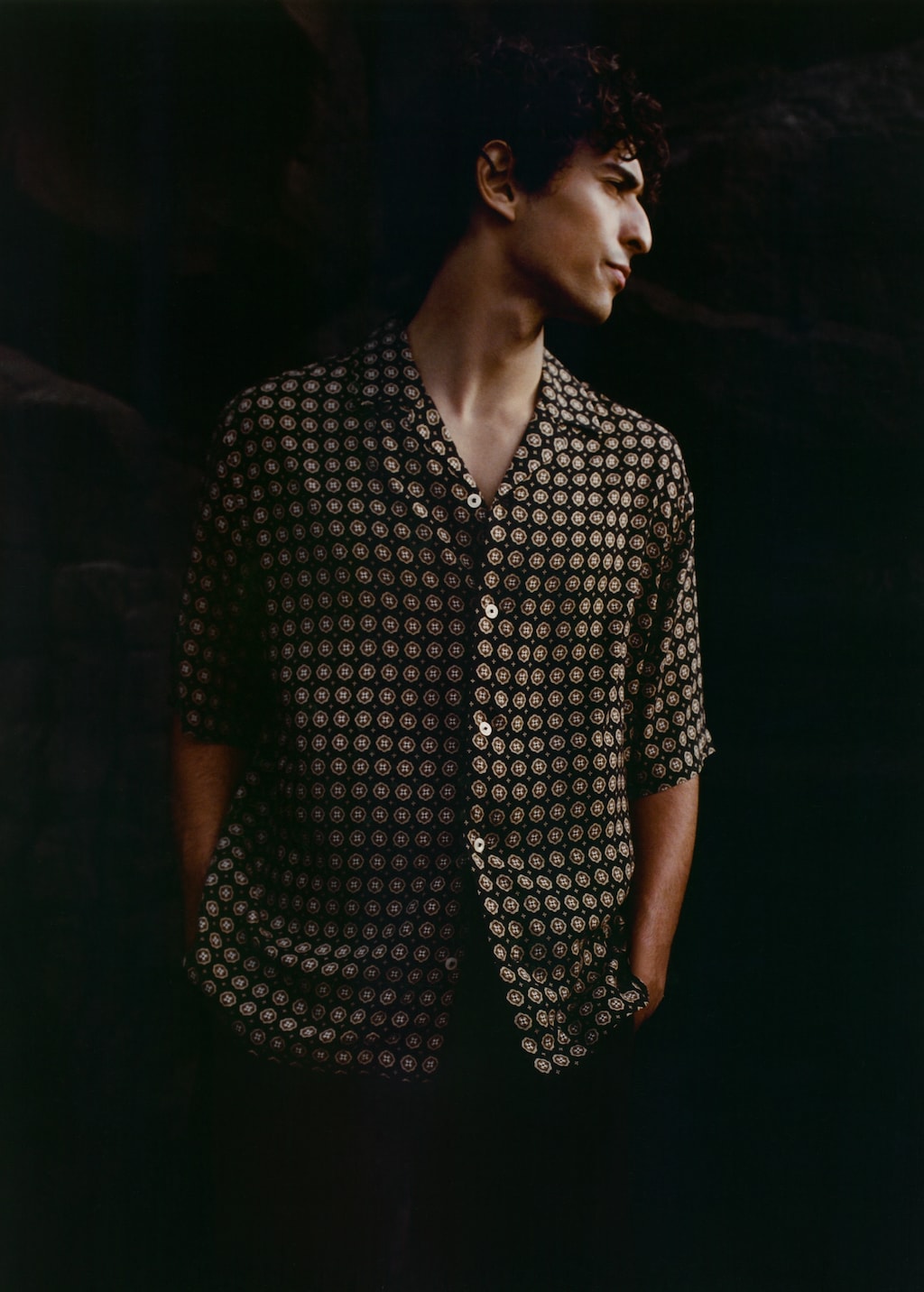 ★日本未入荷*MANGO MAN*新作*パターンジャガードニットシャツ★ Men's fashion 2025 - Sales | Mango Man USA