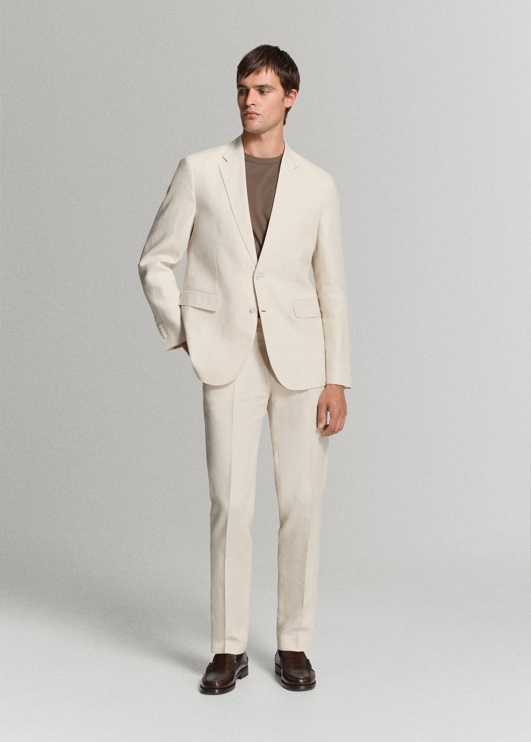 Trajes de hombre rebajados.