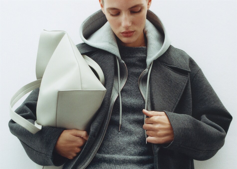 One of the best coats for the British winter: the grey coat.