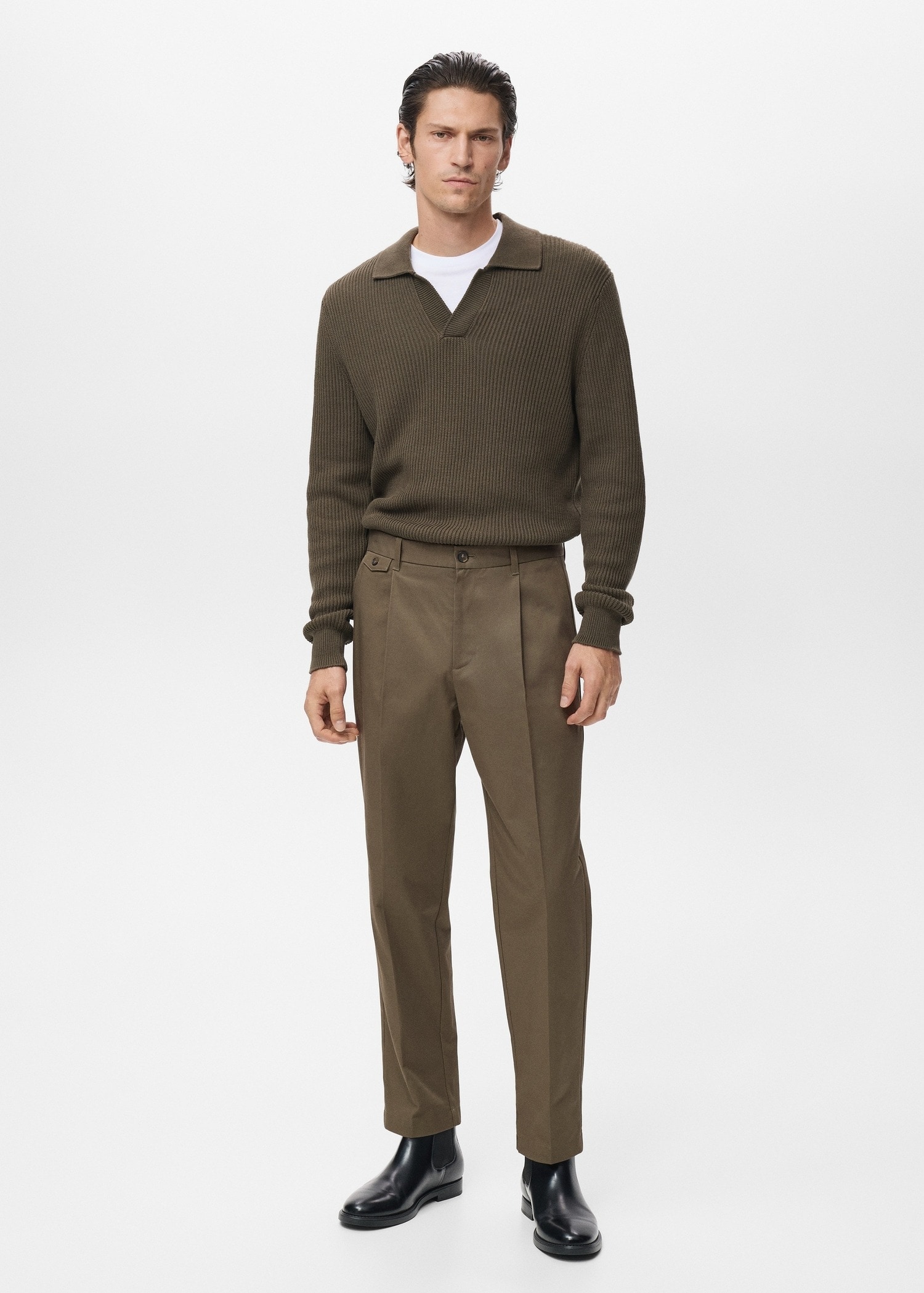 Men's pants on sale. Men's pants on sale.