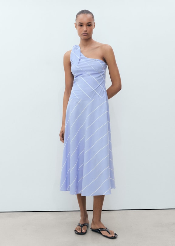 Wimbledon look.
