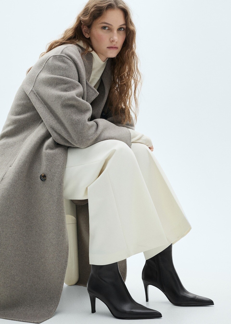 Rebajas de invierno en zapatos de mujer.